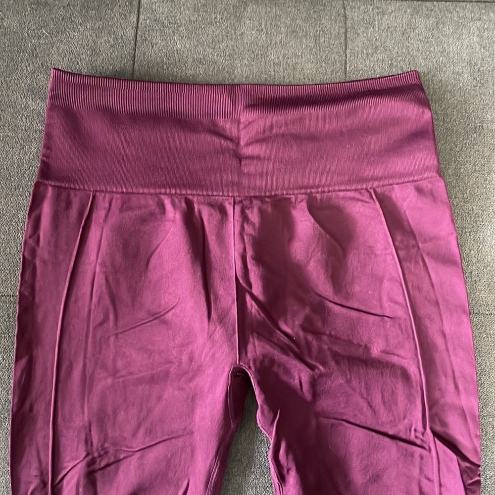Fabletics Leggings - Picture 2 of 4